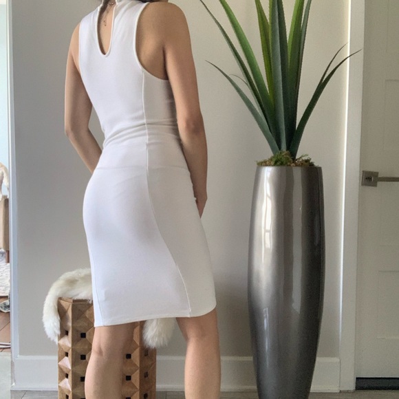 WHITE DRESS- MIDI - Picture 2 of 2